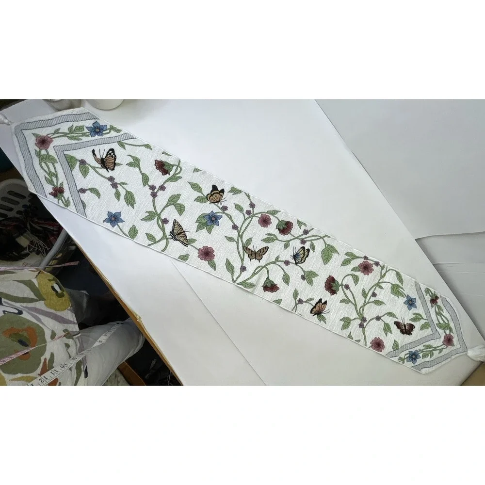 Butterfly Embroidered 68